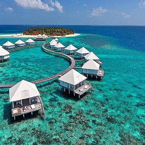 Diamonds Thudufushi Beach & Water Villas